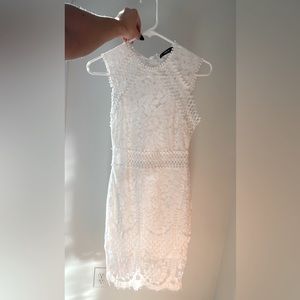 White XS SHEIN dress